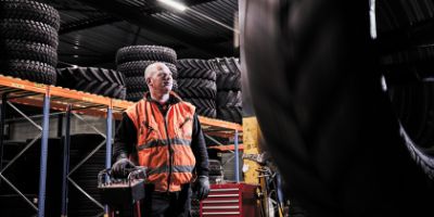 Näistä materiaaleista rengas valmistetaan