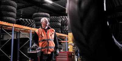 Rengas on valmistettu seuraavista materiaaleista